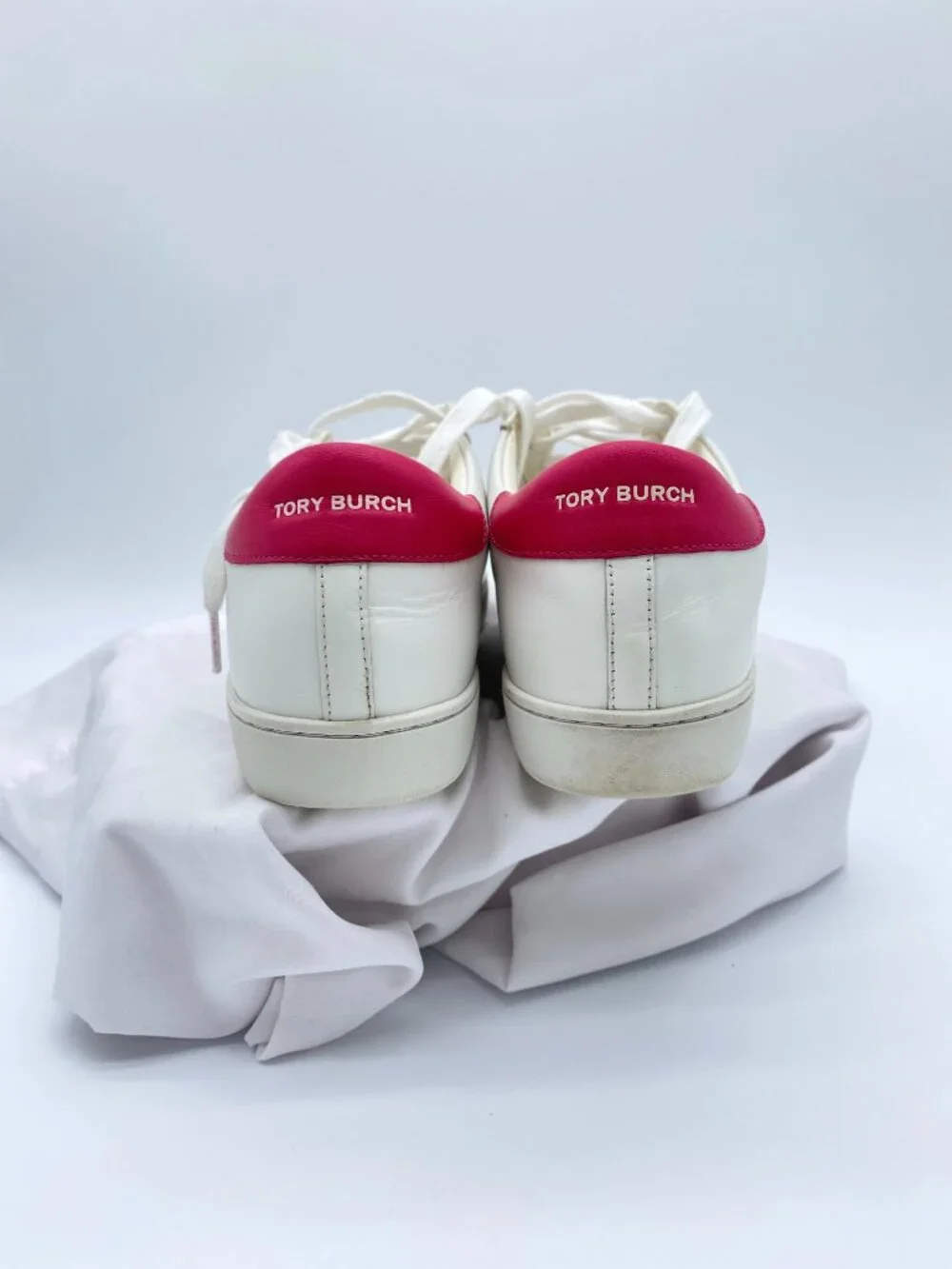 Tory Burch Howell Court Leather Sneakers White Pink Logo Size 10